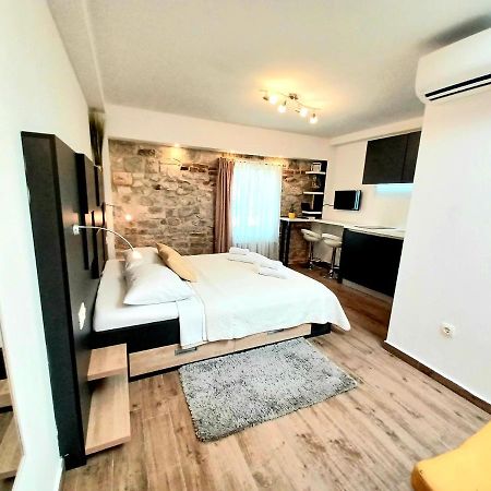 Studio Apartmani Pomalo/ Take It Easy Split Eksteriør billede